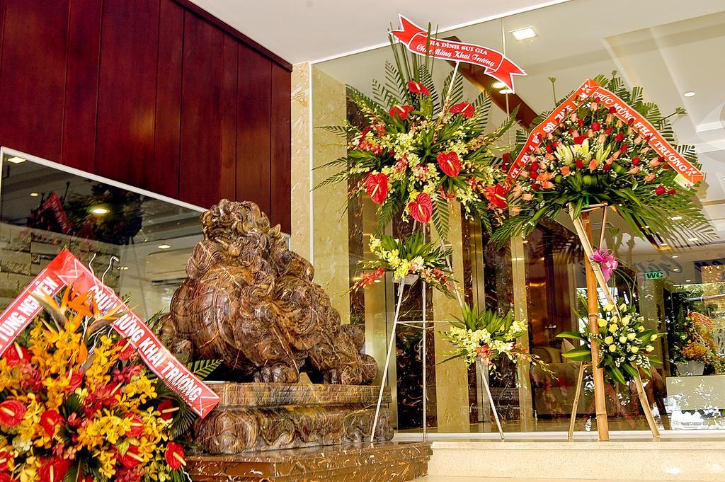 Nam Hung Hotel Nha Trang Exterior photo