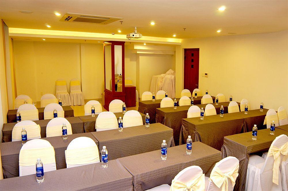 Nam Hung Hotel Nha Trang Exterior photo