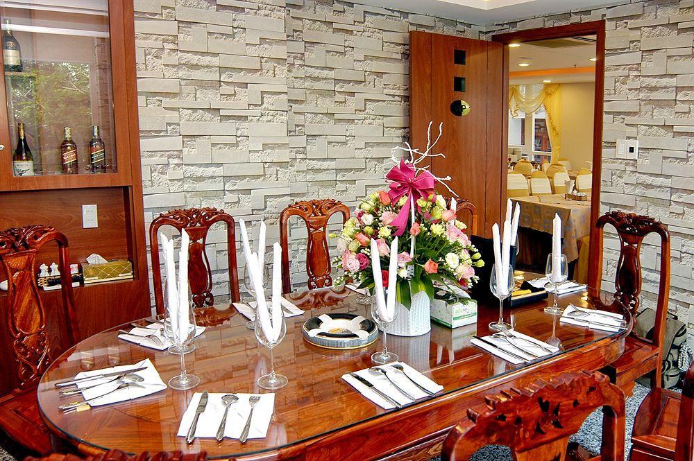 Nam Hung Hotel Nha Trang Exterior photo