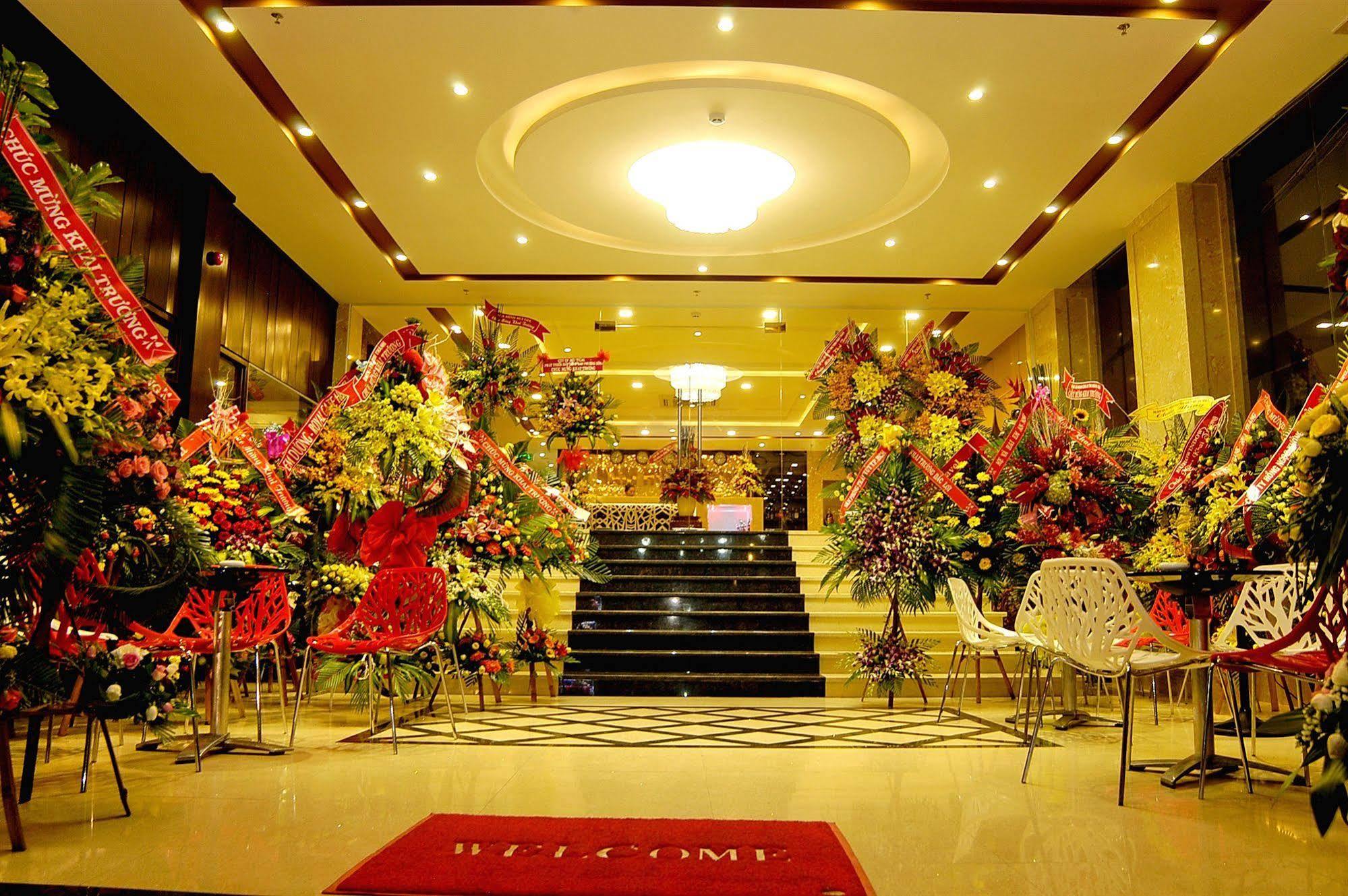 Nam Hung Hotel Nha Trang Exterior photo