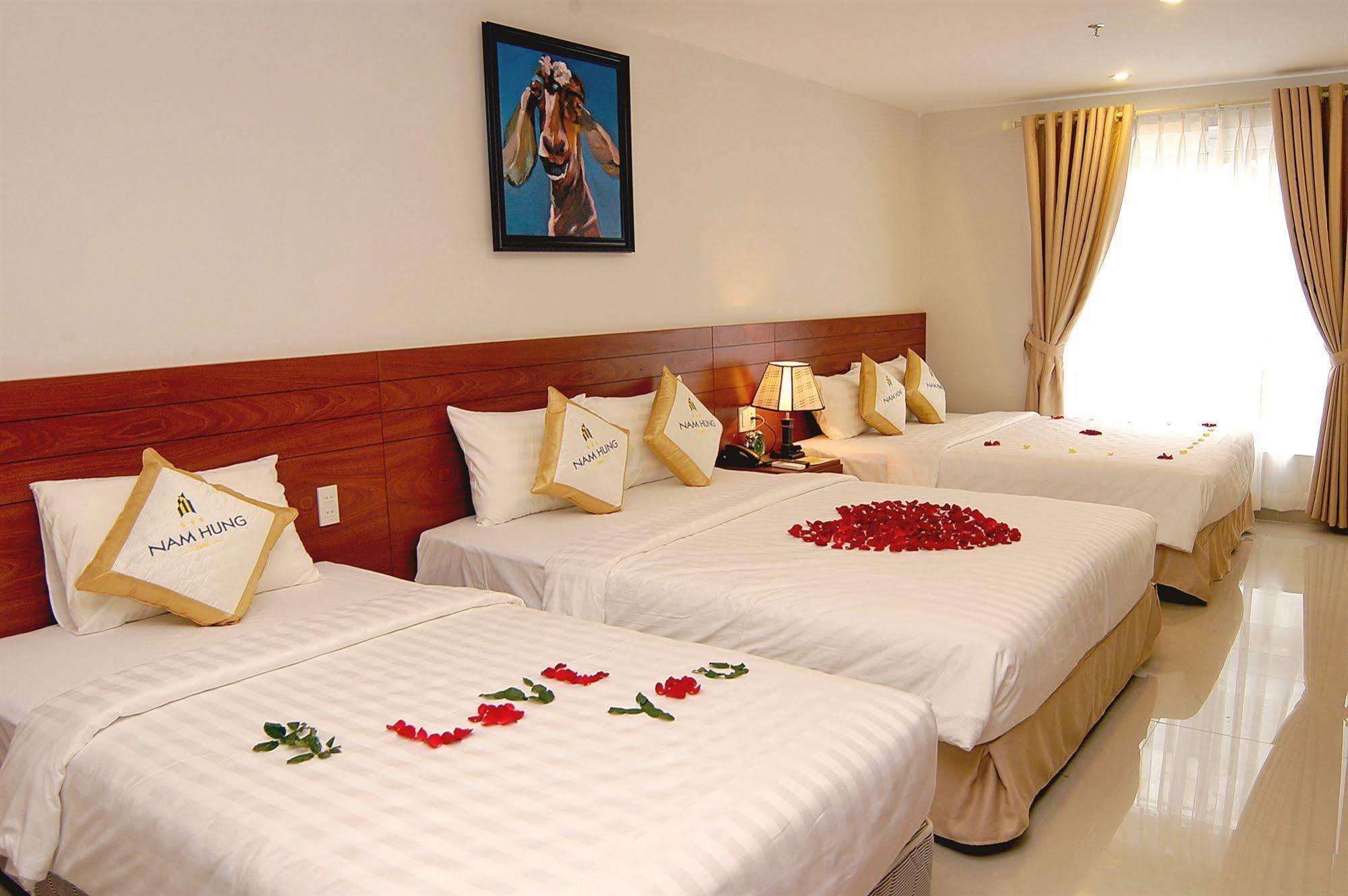 Nam Hung Hotel Nha Trang Exterior photo